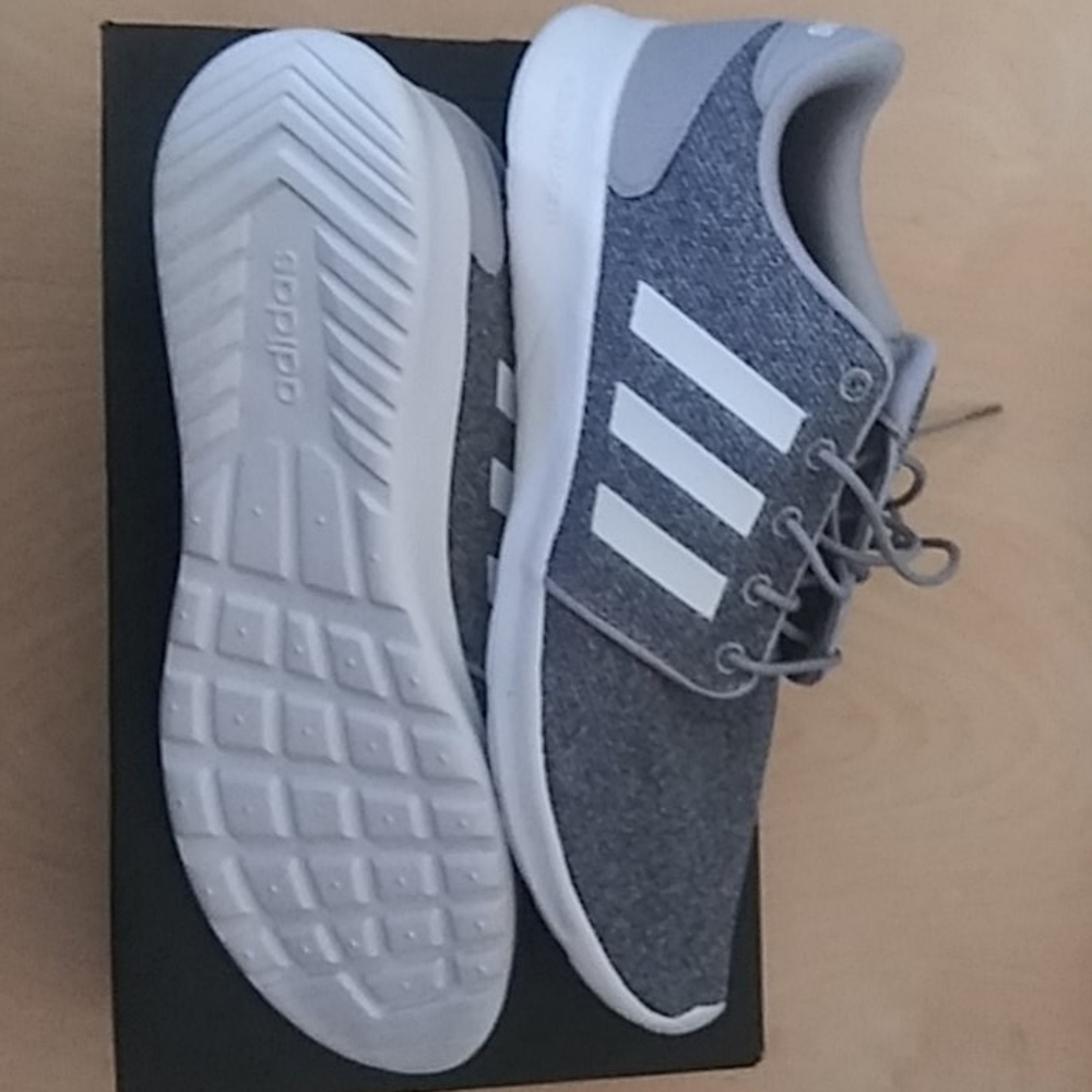 Shoes - Picture 2 of 2